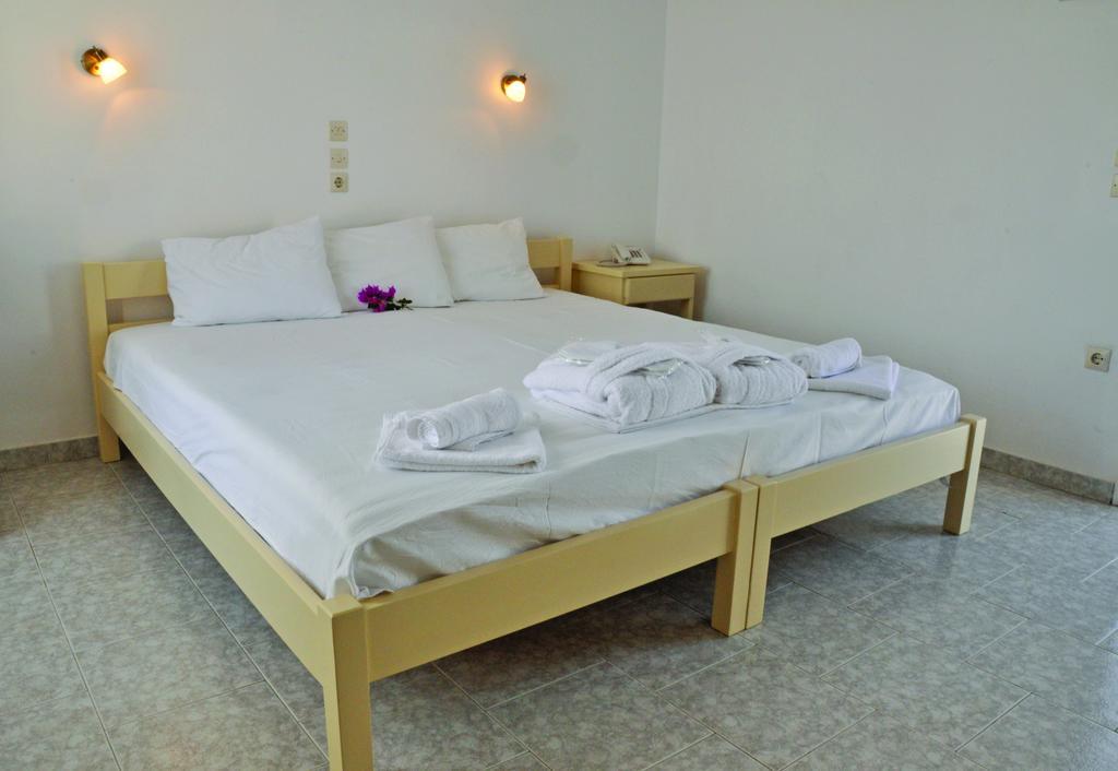 Hotel Bocamviglies By The Sea Naousa  Exterior foto